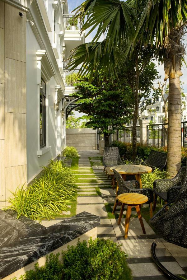 Icity Lakeview Saigon *