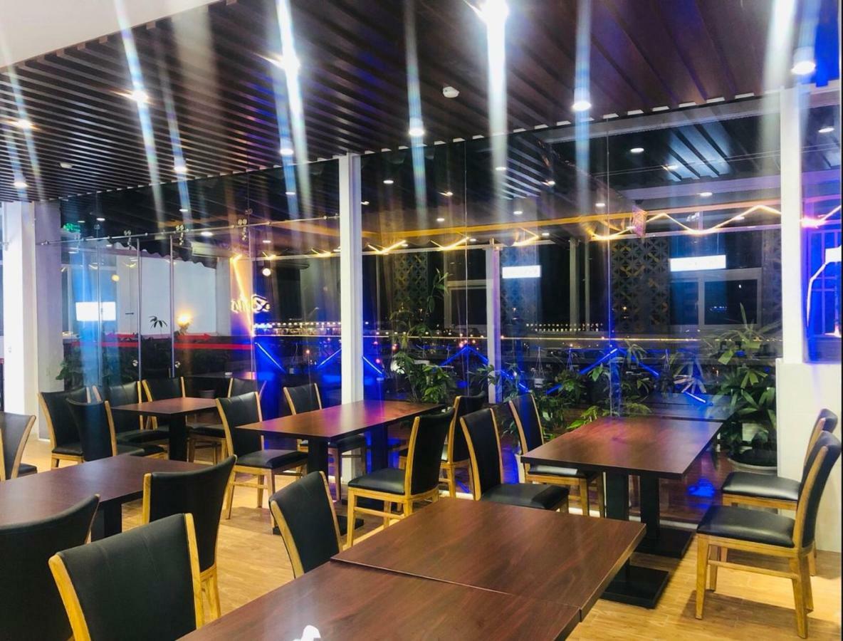 Doha 1 Saigon Airport Hotel 3*