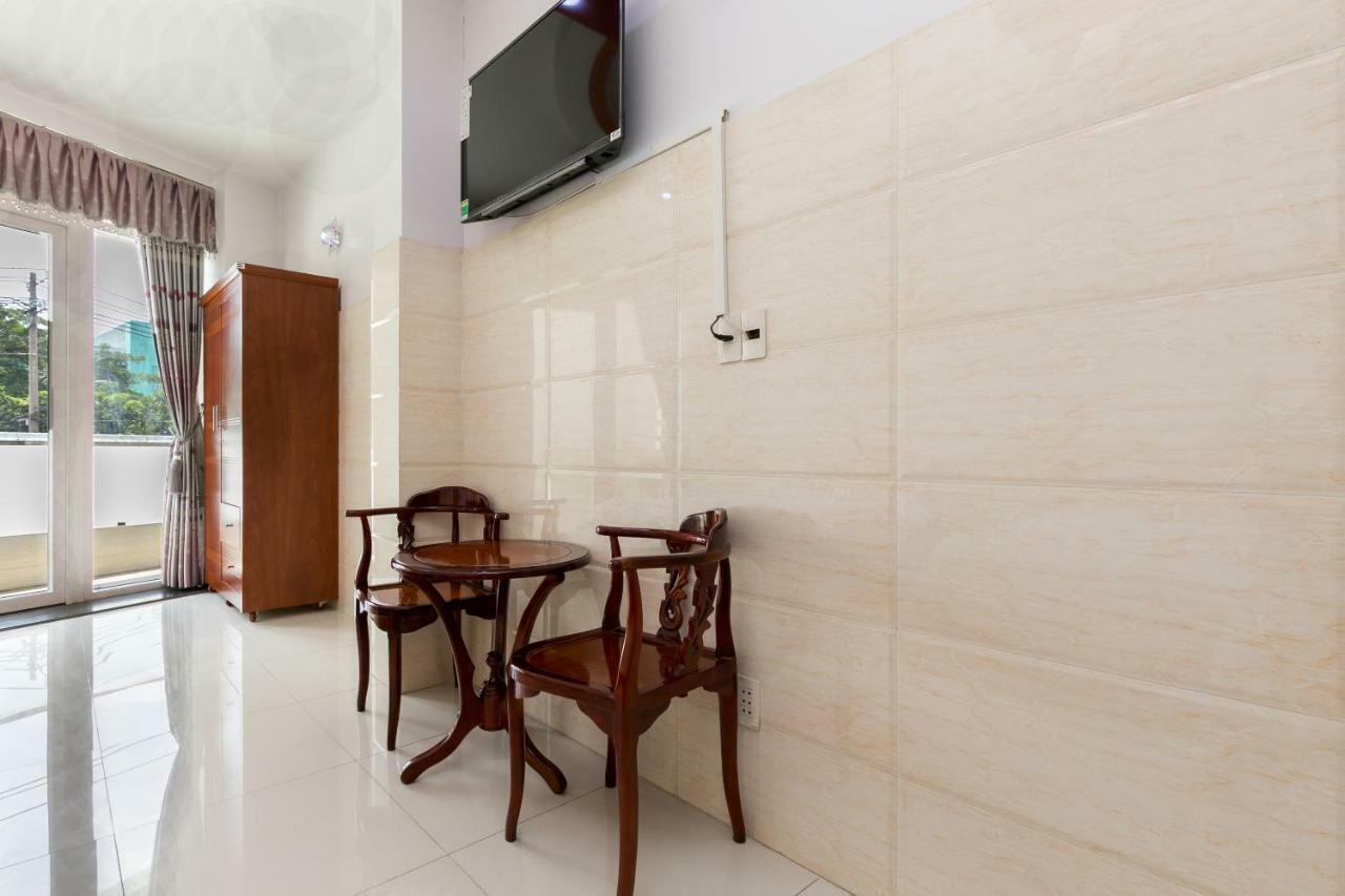 Vaccinated Staff - Oyo 397 Thanh Hotel Ho Chi Minh City