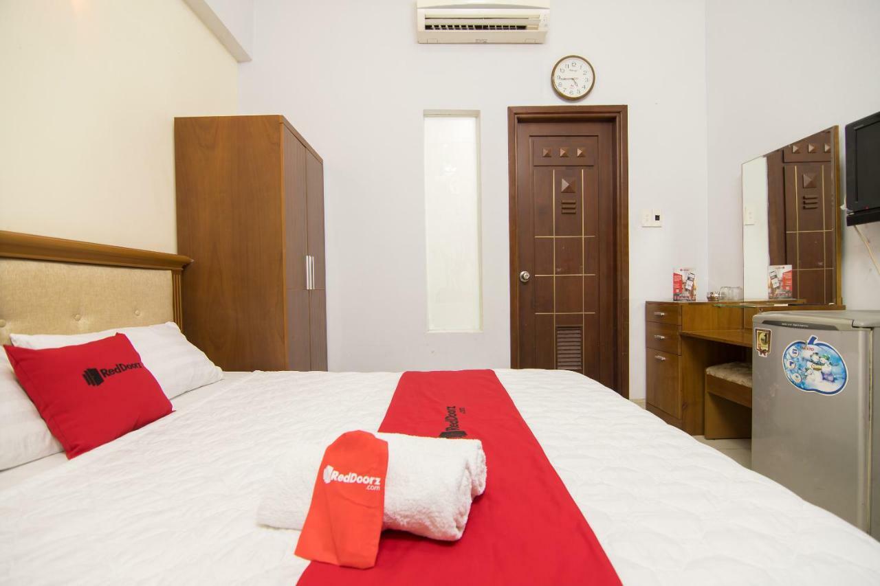 Hotel Reddoorz Near Saigon Zoo 3 2*