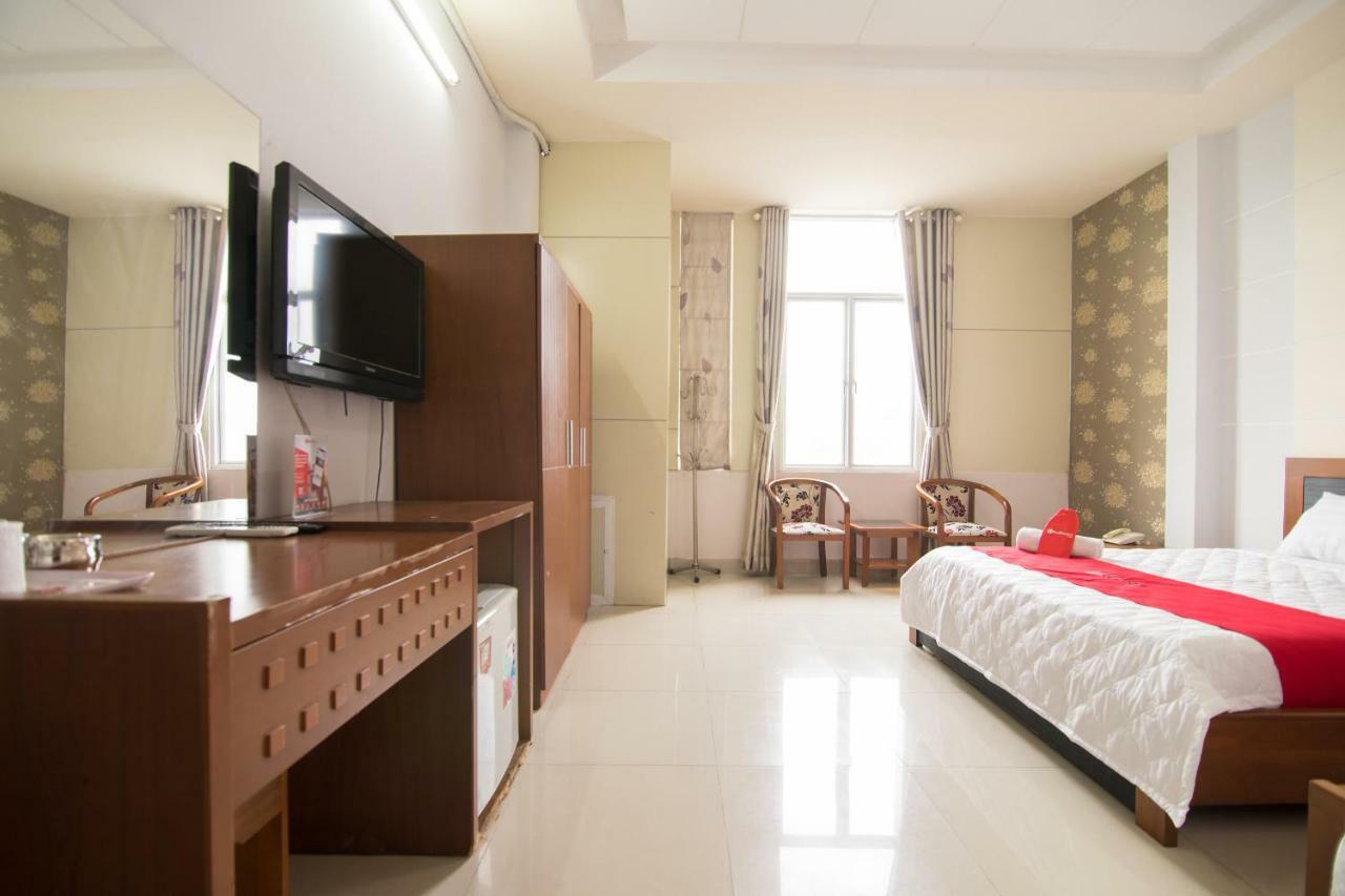 Reddoorz Near Saigon Zoo 3 Hotel 2*