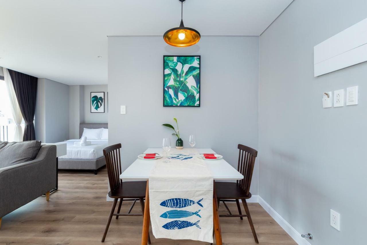 Cozrum Homes - Premier Apartment