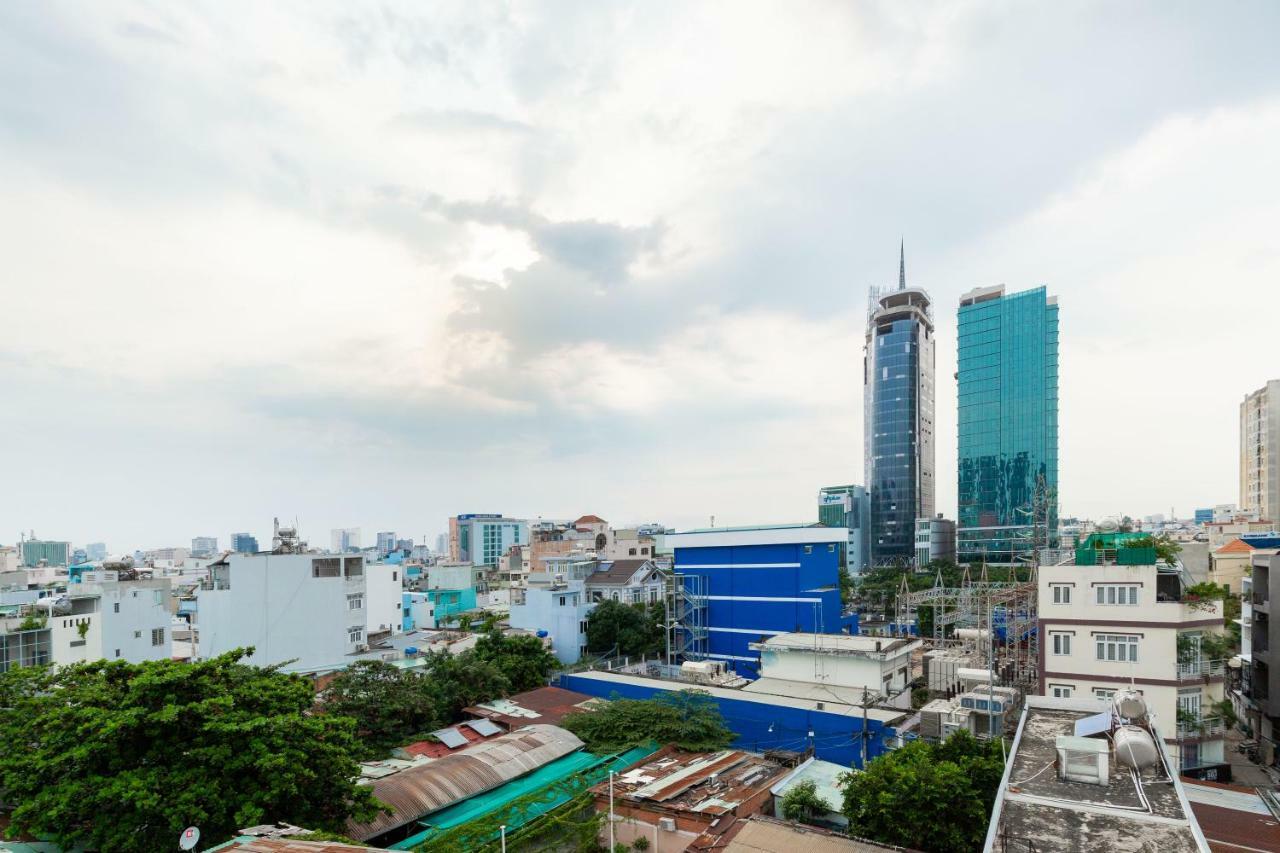 Cozrum Homes - Premier Apartment Ho Chi Minh City