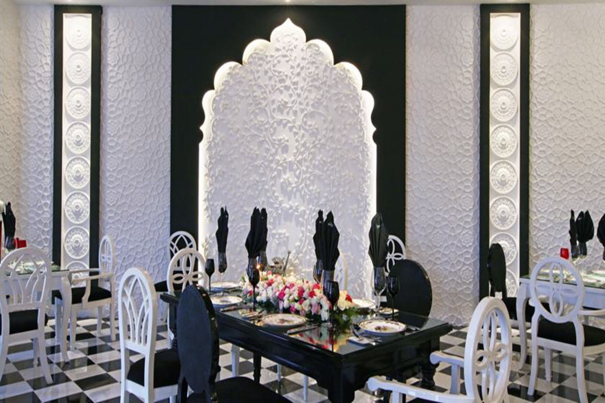 Hotel Chloe Gallery 5*