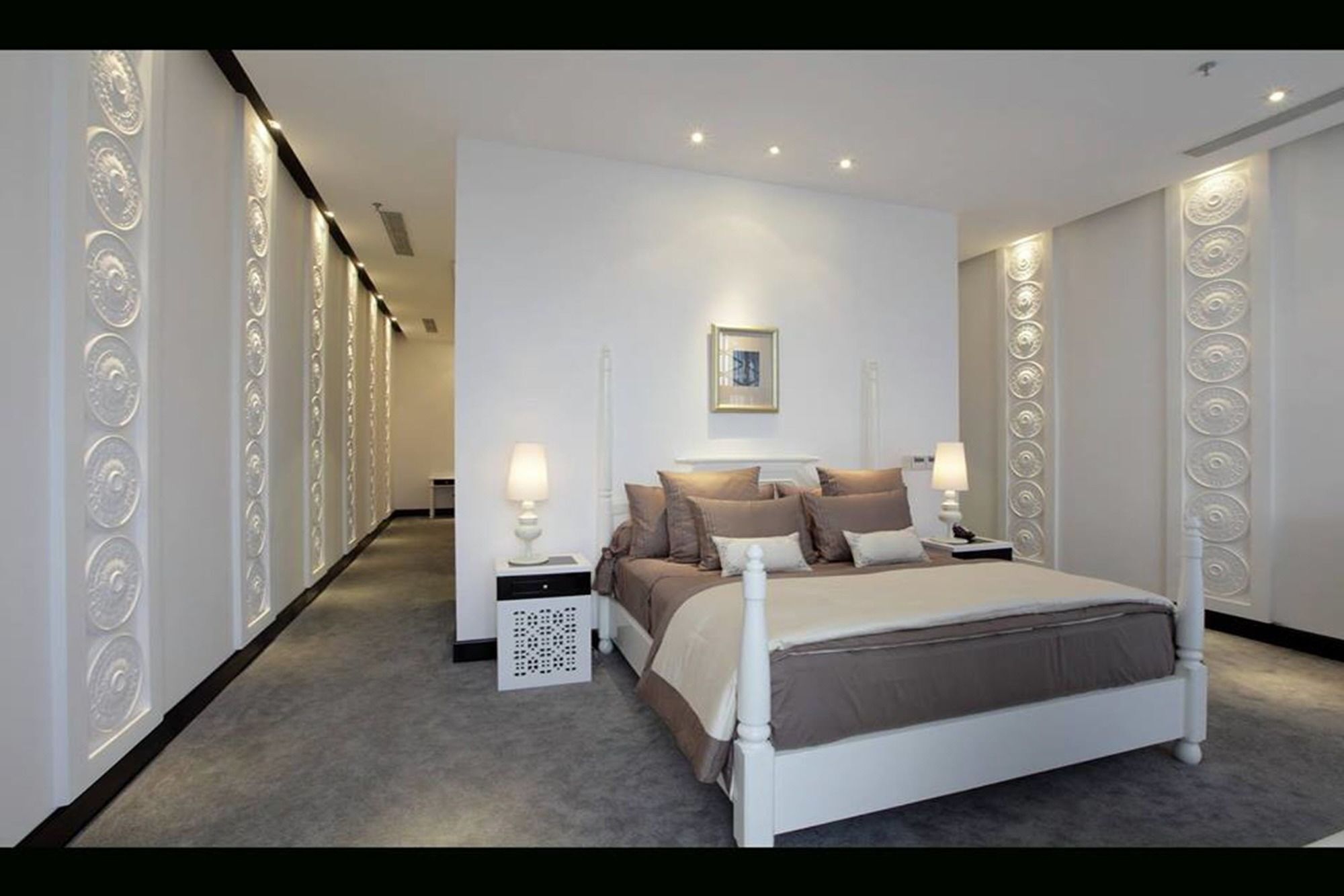 Hotel Chloe Gallery