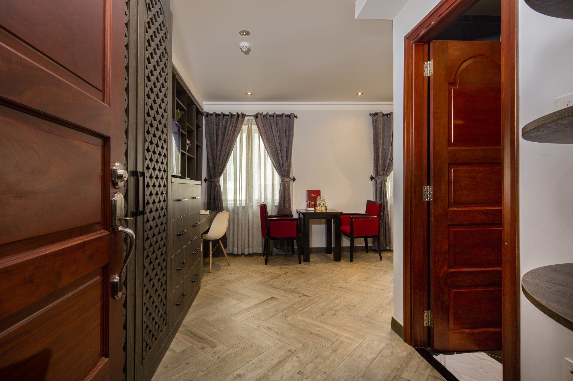 Vien Dong 2b 3* Ho Chi Minh City