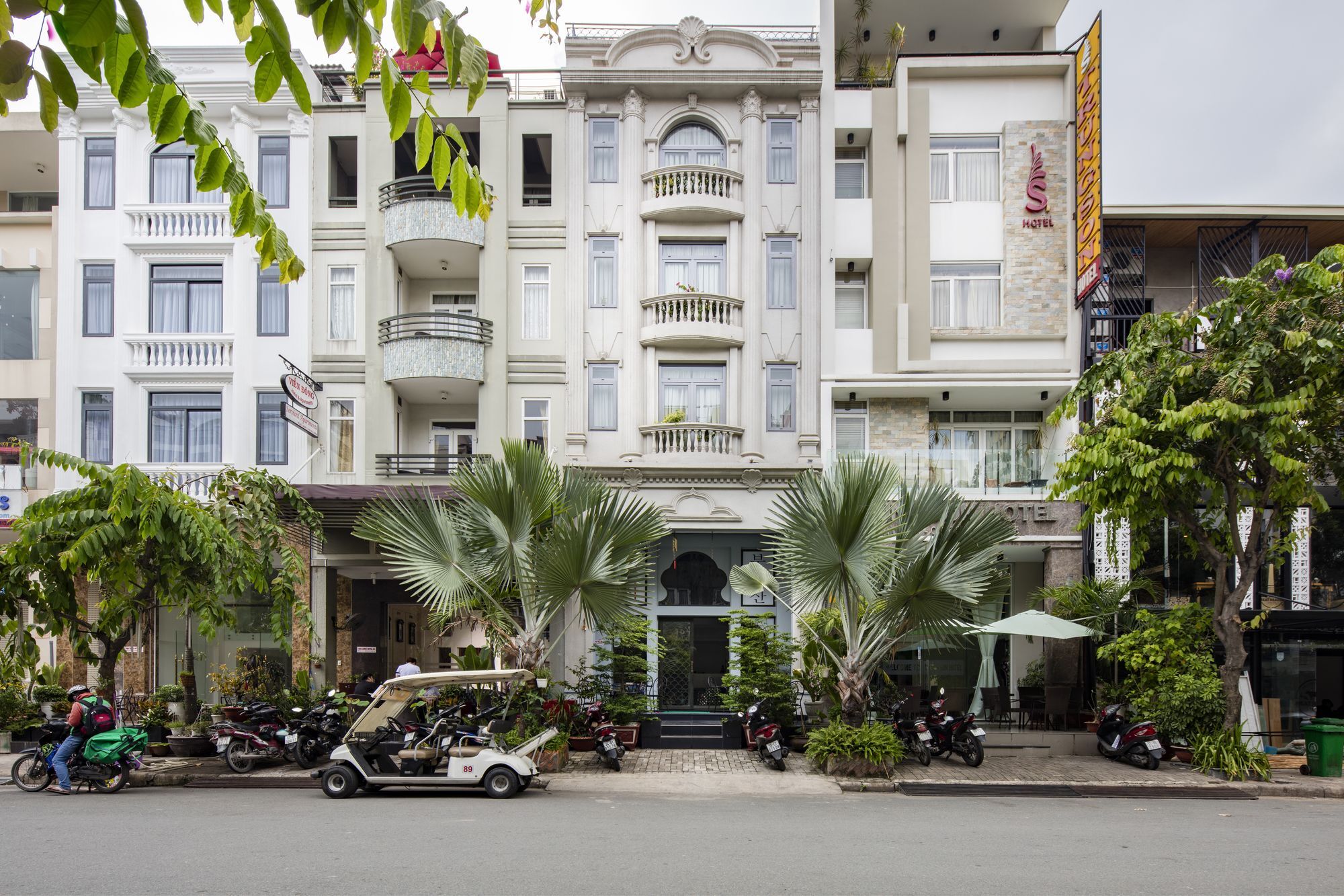Vien Dong 2b Hotel 3*