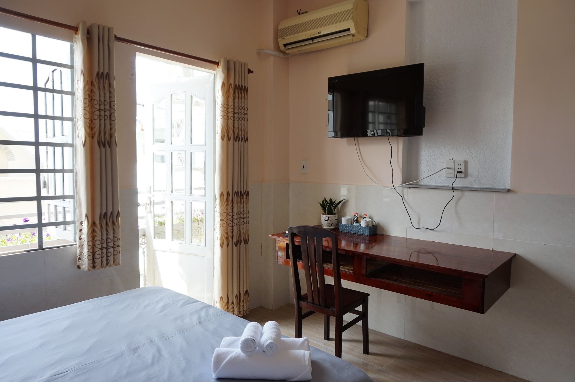 Guest house Reddoorz Near Khu Che Xuat Tan Thuan 2