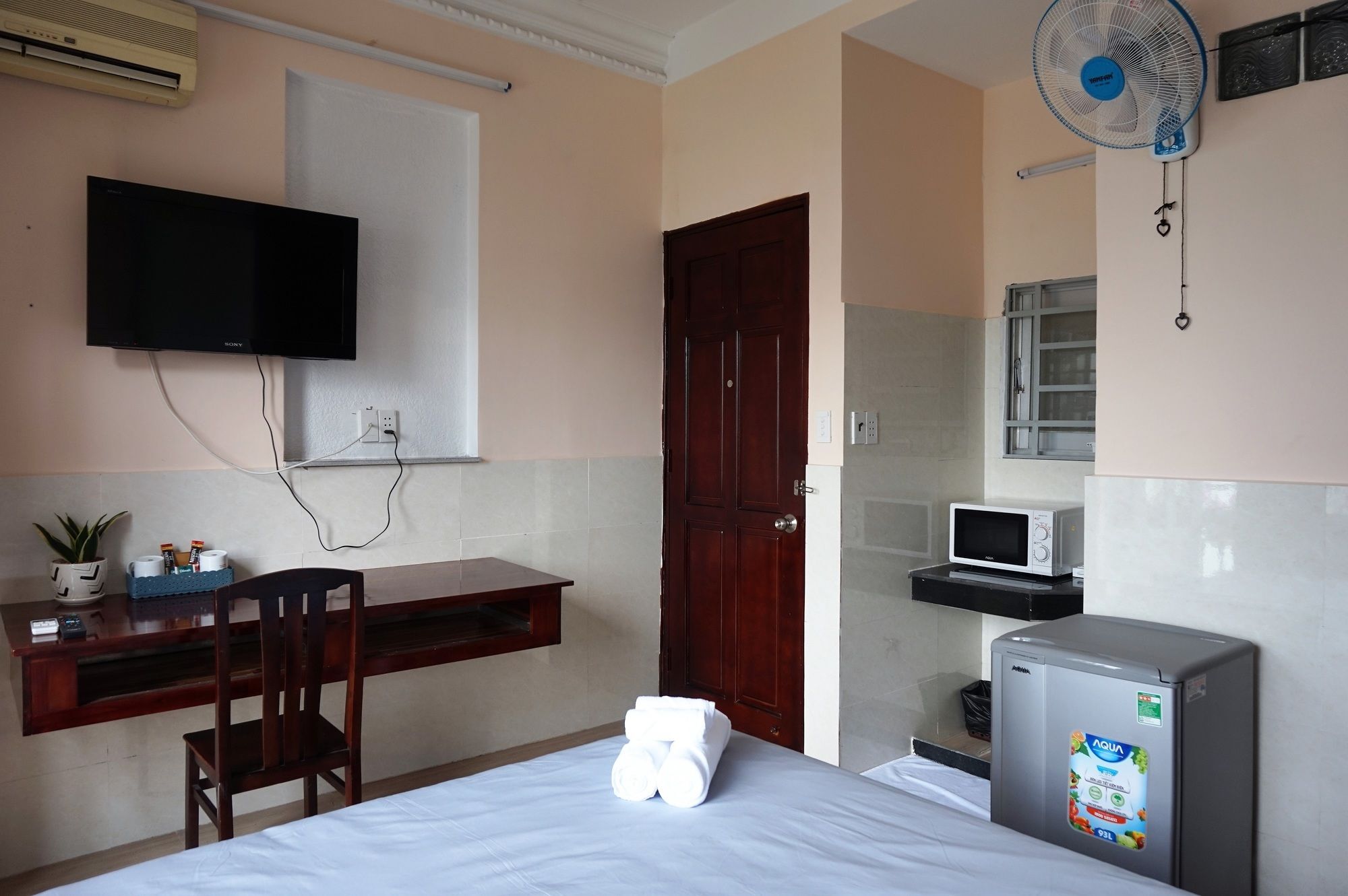 Reddoorz Near Khu Che Xuat Tan Thuan 2