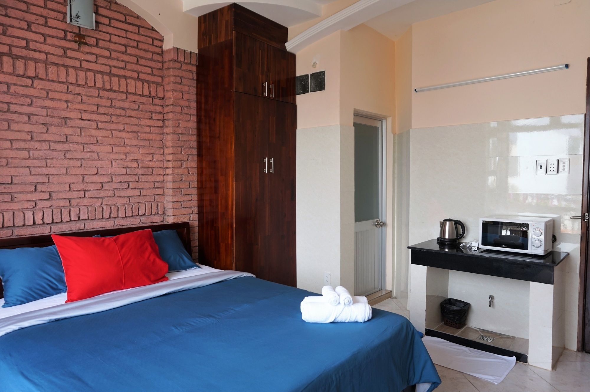 Reddoorz Near Khu Che Xuat Tan Thuan 2 2* Ho Chi Minh City