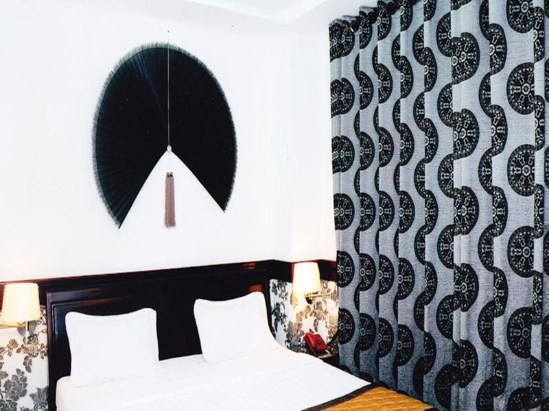 Hoang Thanh Thuy Airport 2 - Gan Am Thuc Dem Cho Hoang Hoa Tham Hotel 2*