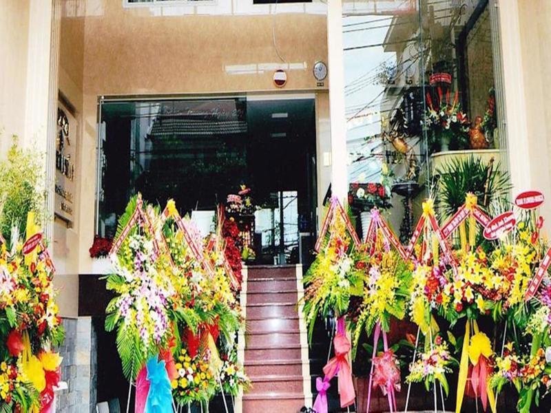 Hotel Hoang Thanh Thuy Airport 2 - Gan Am Thuc Dem Cho Hoang Hoa Tham 2*