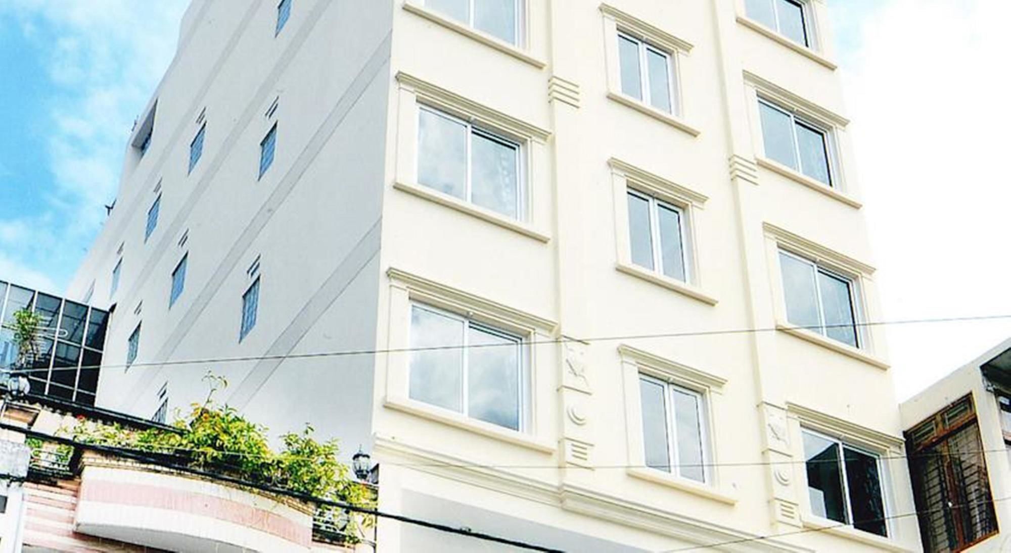 Hotel Hoang Thanh Thuy Airport 2 - Gan Am Thuc Dem Cho Hoang Hoa Tham Ho Chi Minh City