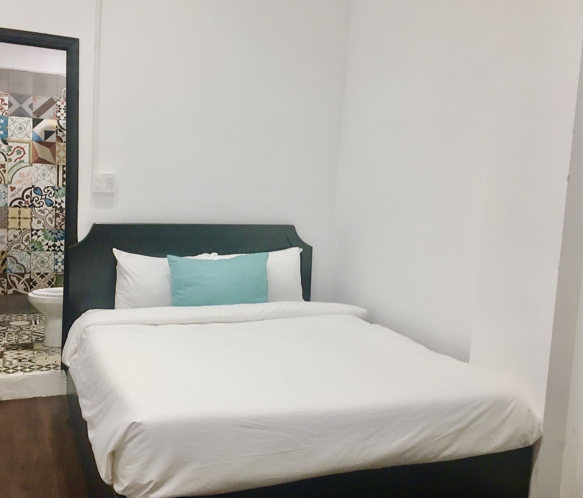Queen Boutique Hotel