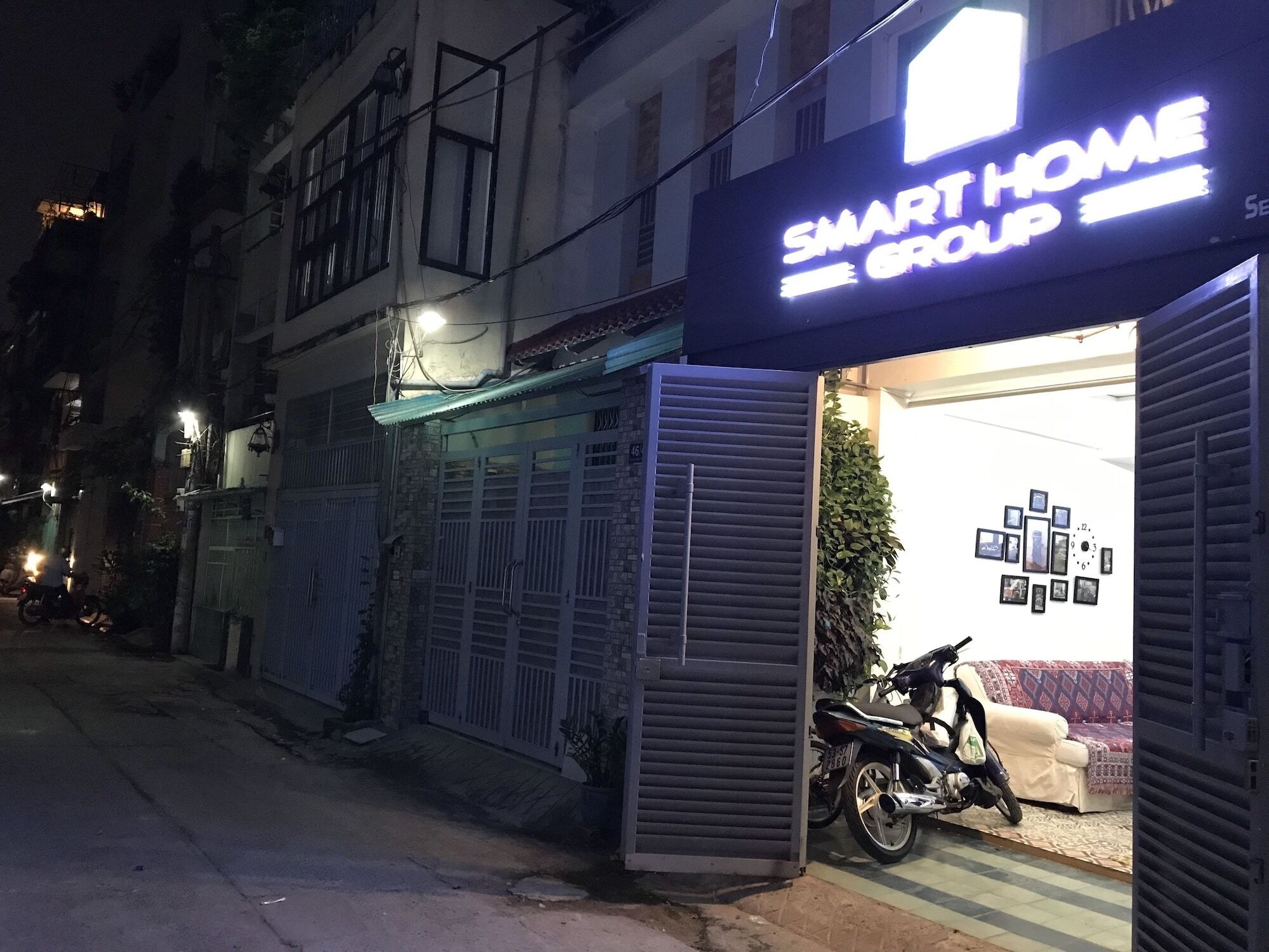 Smart Group Apartment