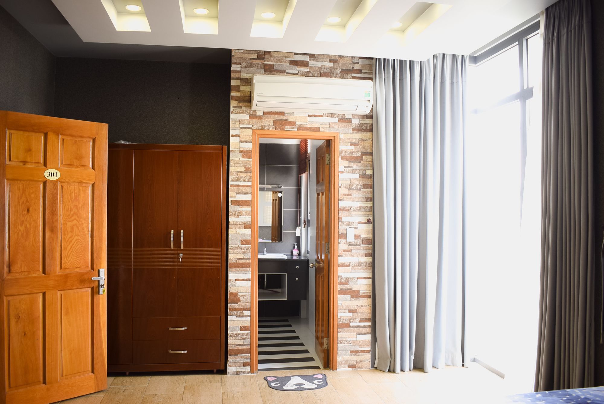 Hotel Greenwood Saigon