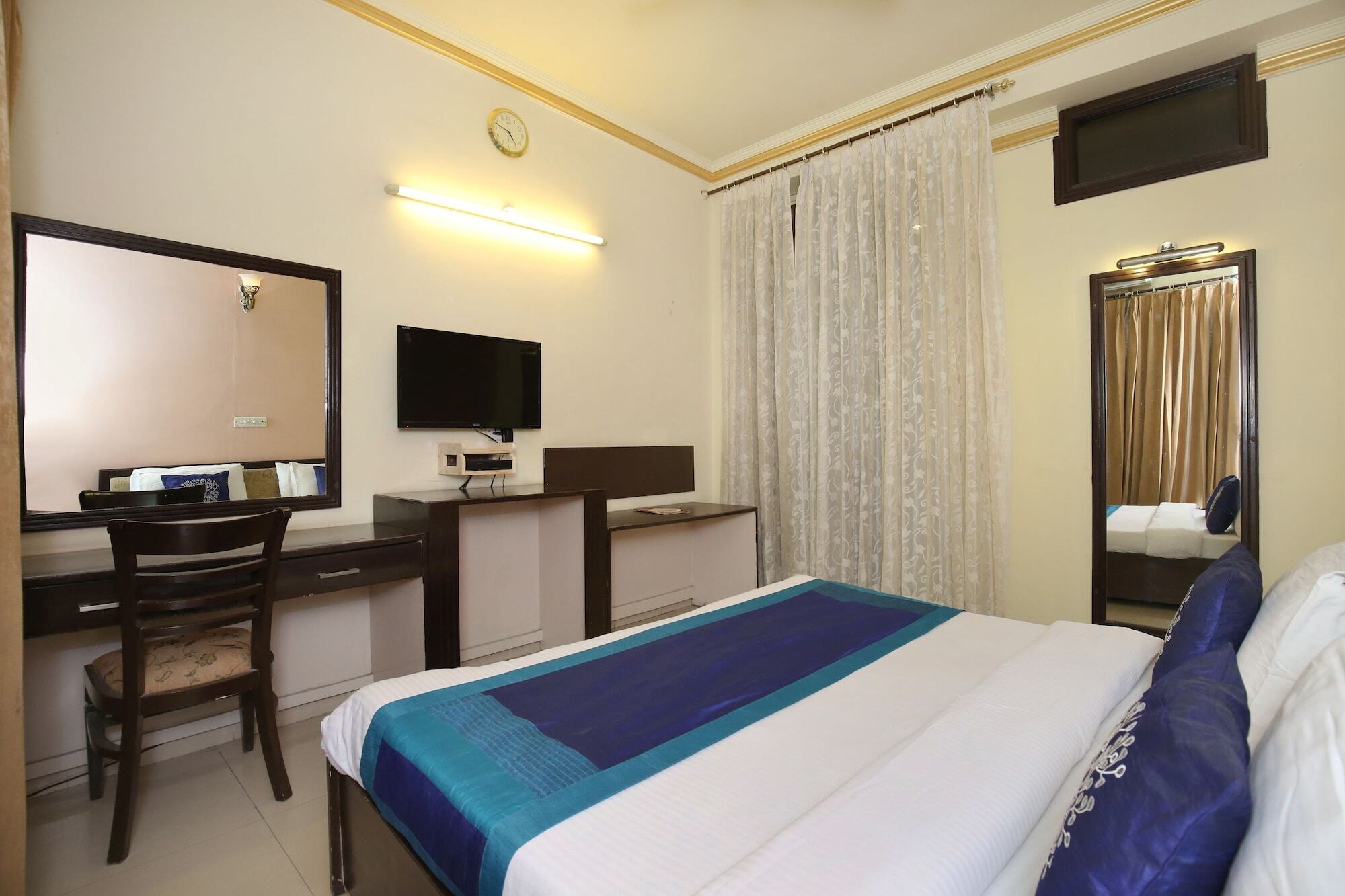 Hotel Oyo 139 Hanh Long Ho Chi Minh City