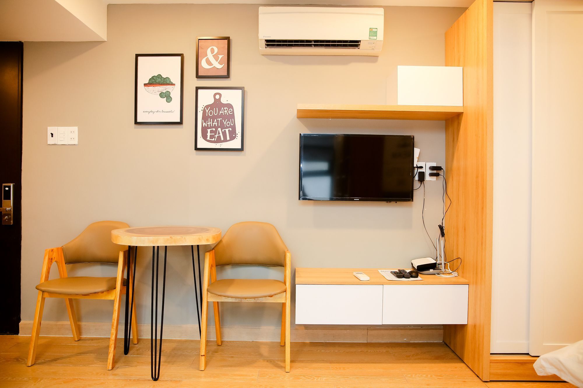 The Sargon Apartment *