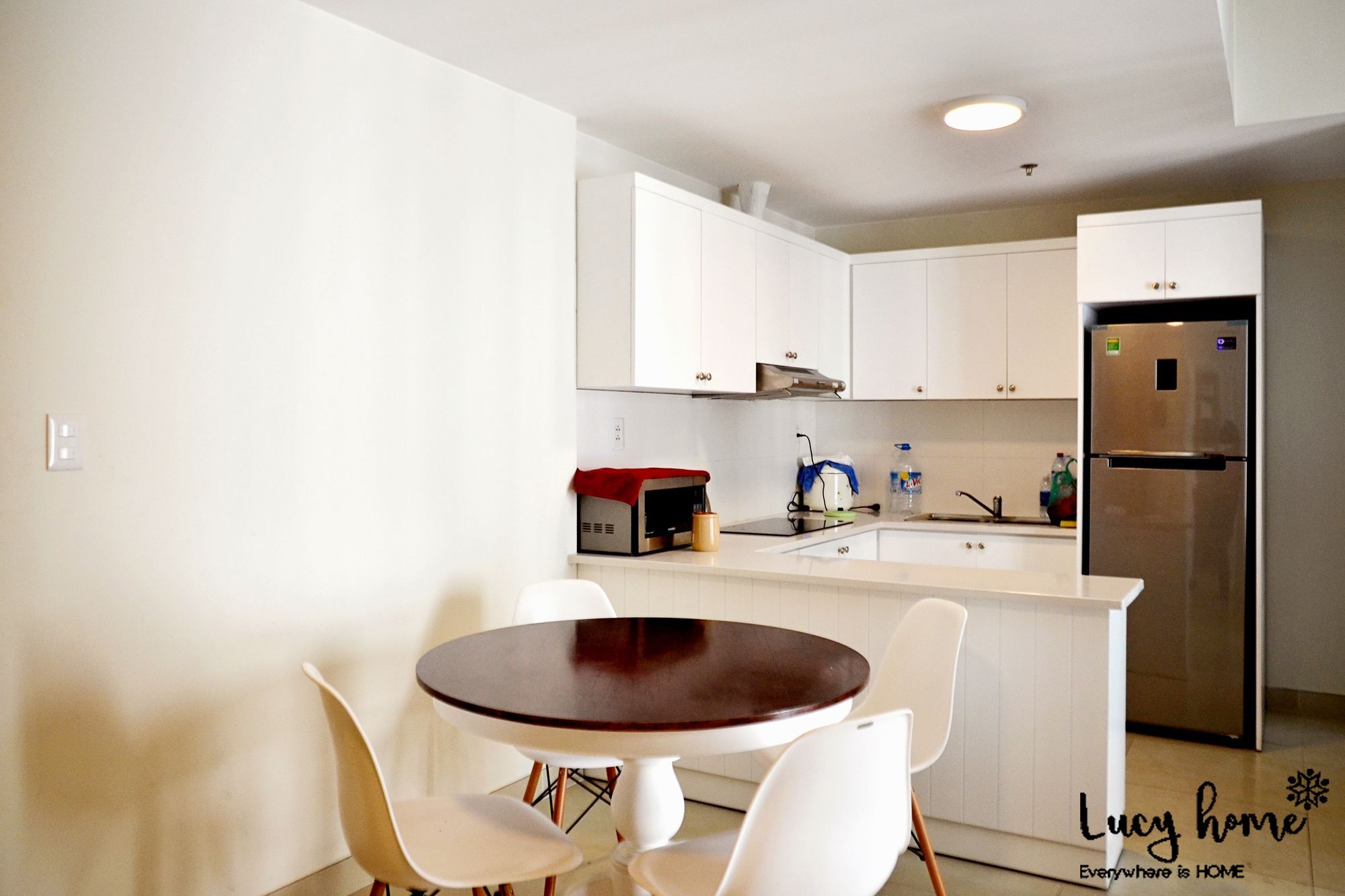 Lucyhome Masteri Thao Dien Apartment *