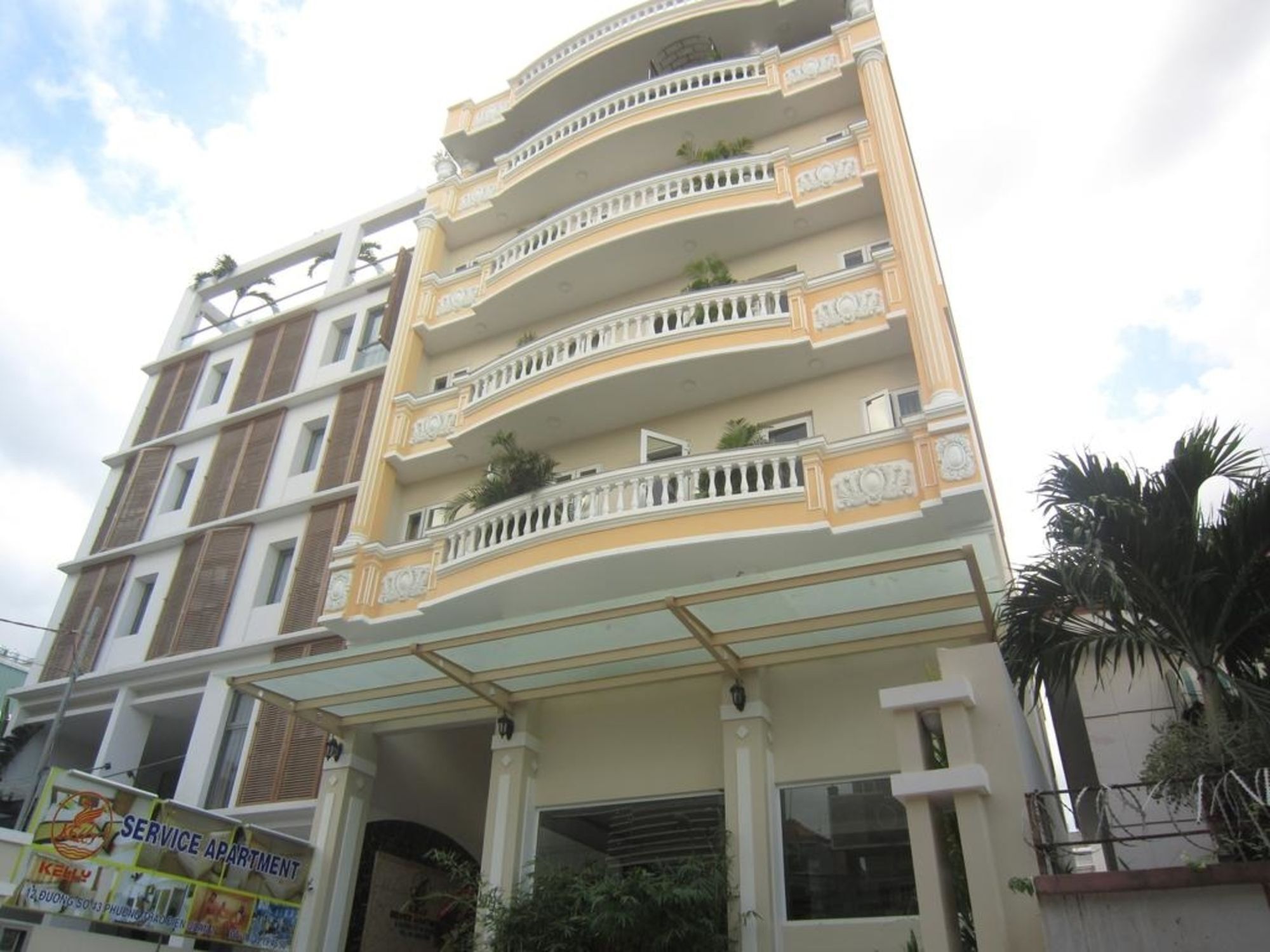 Kelly Thao Dien * Ho Chi Minh City