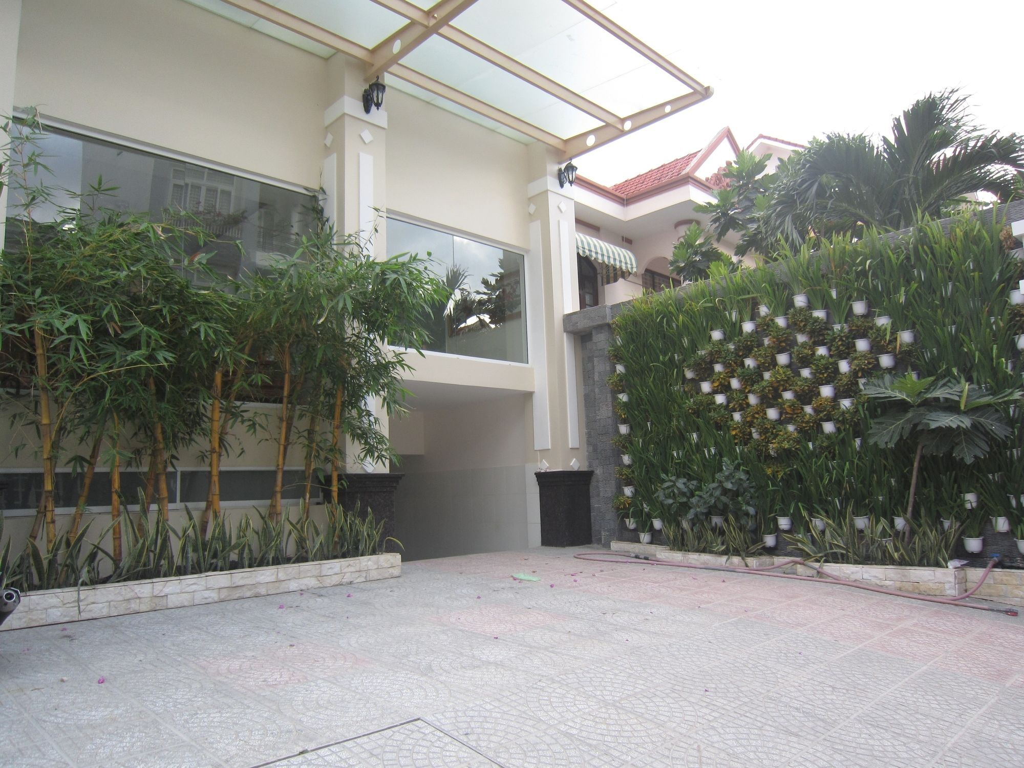 Kelly Thao Dien Apartment