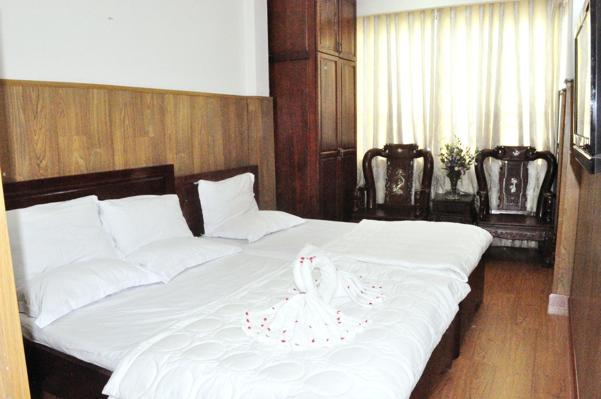 Around The World Ho Chi Minh City
