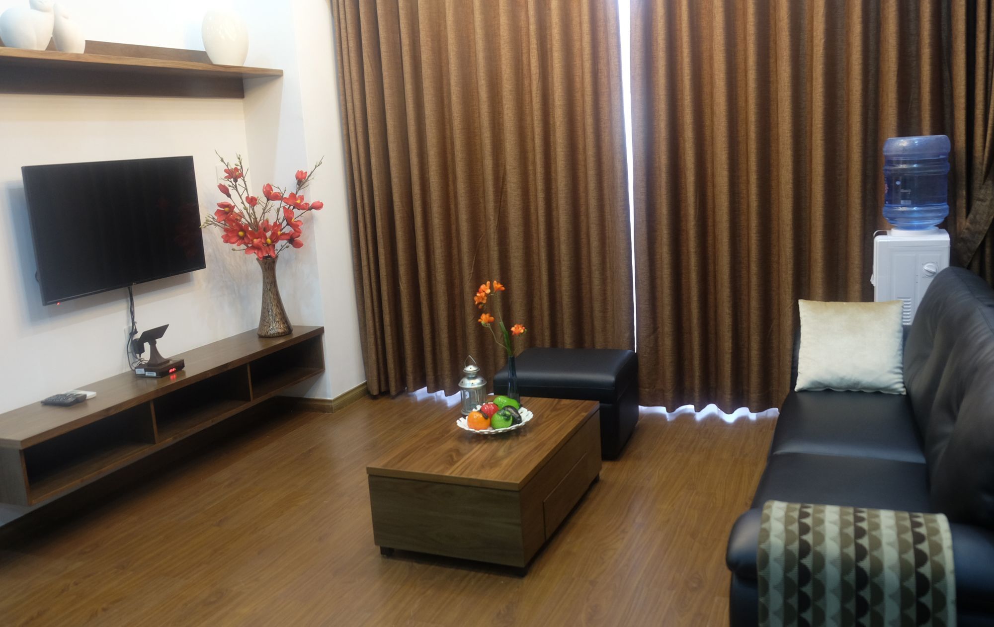 Poonsa Serviced Apartment *