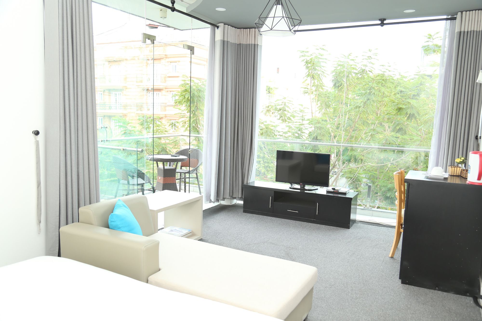 Hotel Vegas Luxury Ho Chi Minh City