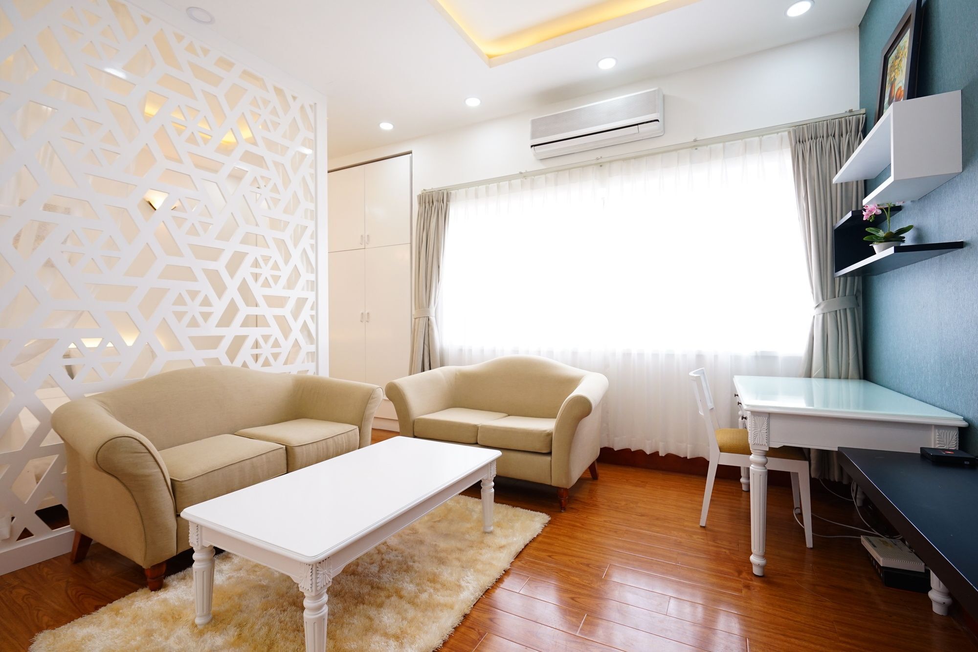 Duy Tan Building