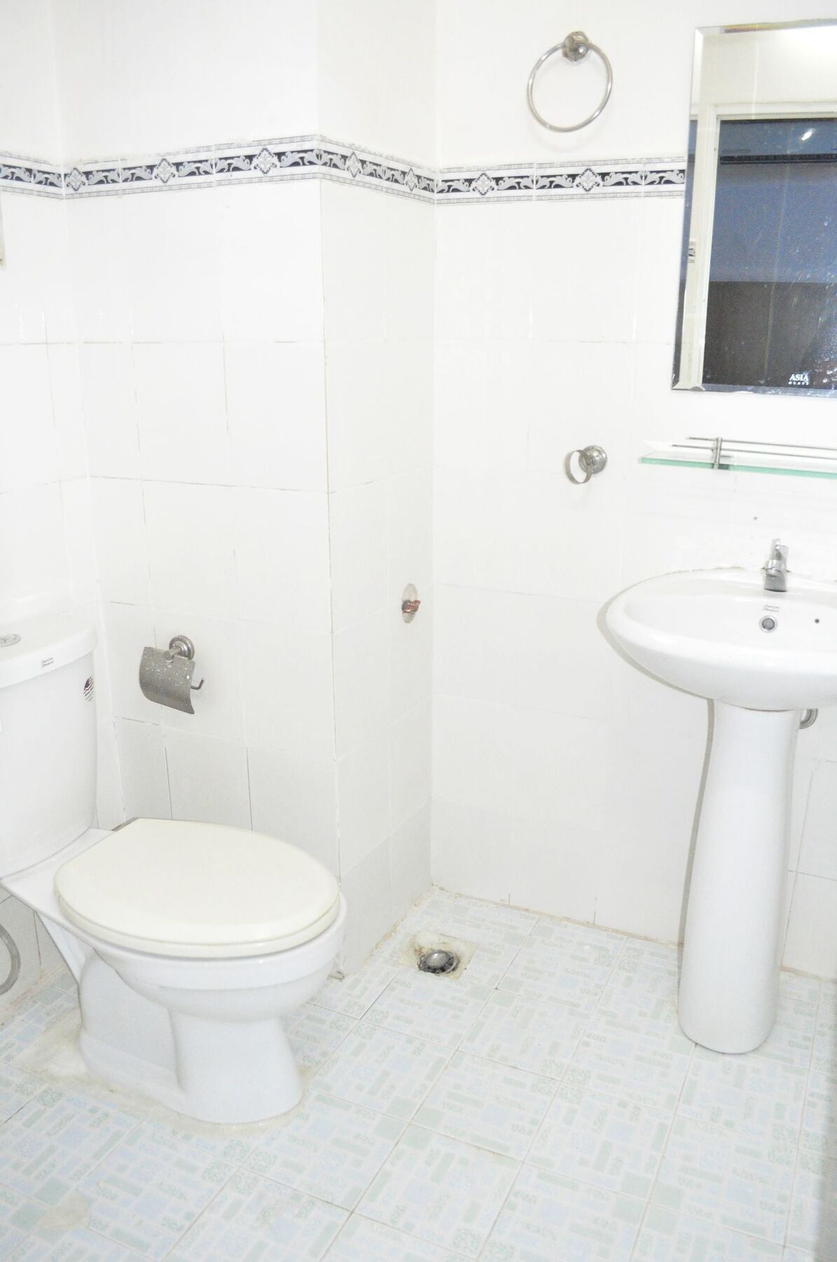 Around The World Hotel Ho Chi Minh City