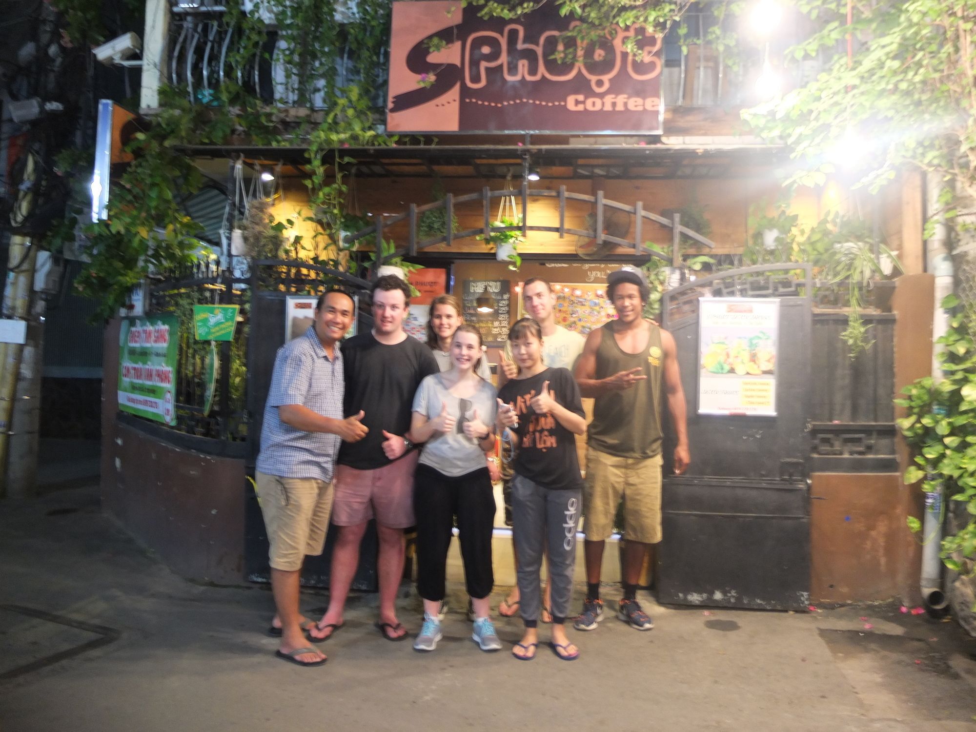 S Phuot - 3a Lam Son, Ward 2, Tan Binh District Katil