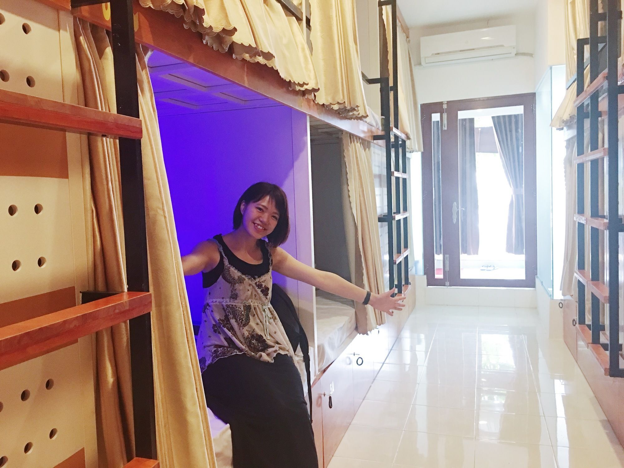 Ben Thanh Dorm Saigon - Hotel Ho Chi Minh City