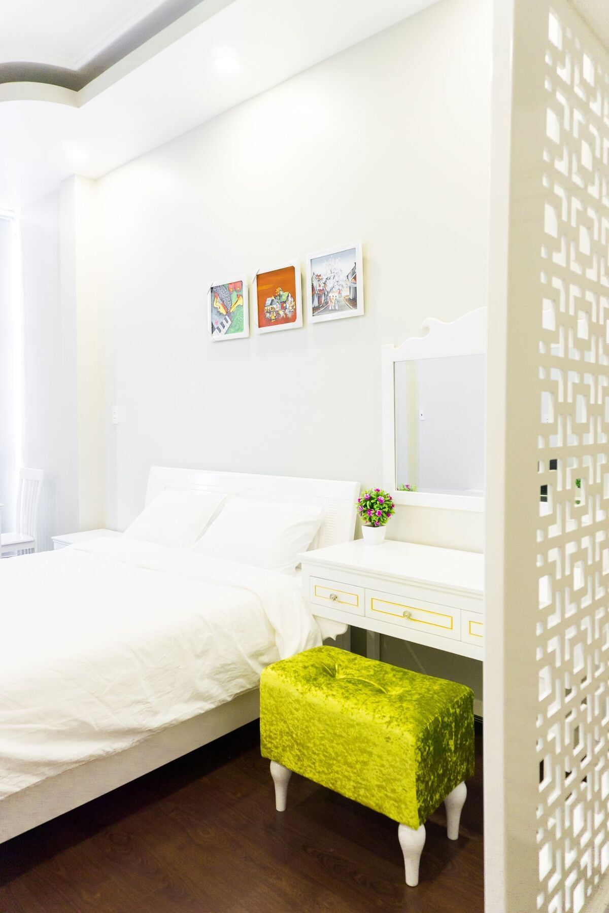 Qhome Saigon Nguyen Huu Canh
