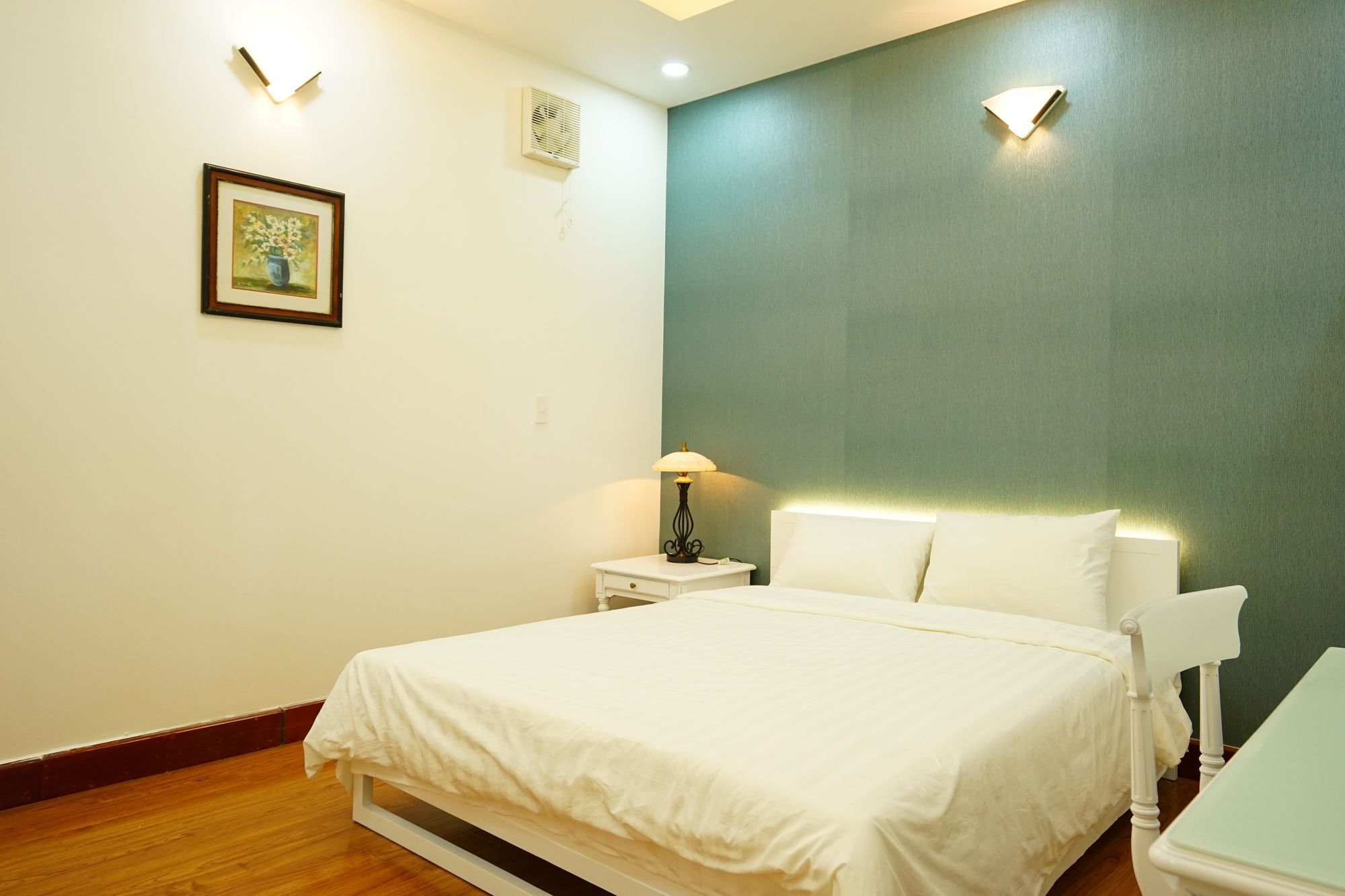 Apartment Duy Tan Building *