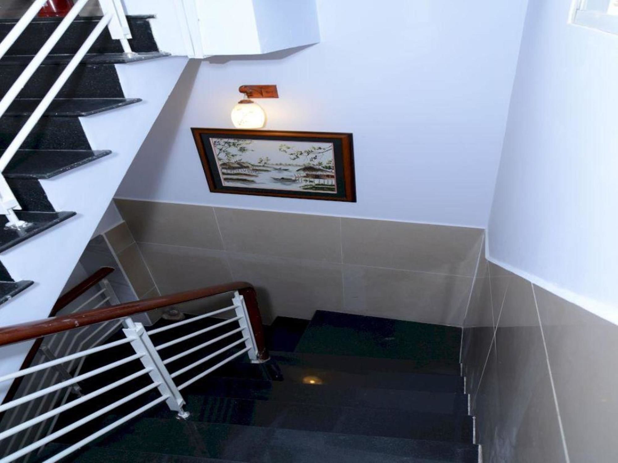 Hotel Vinh Chung 2*