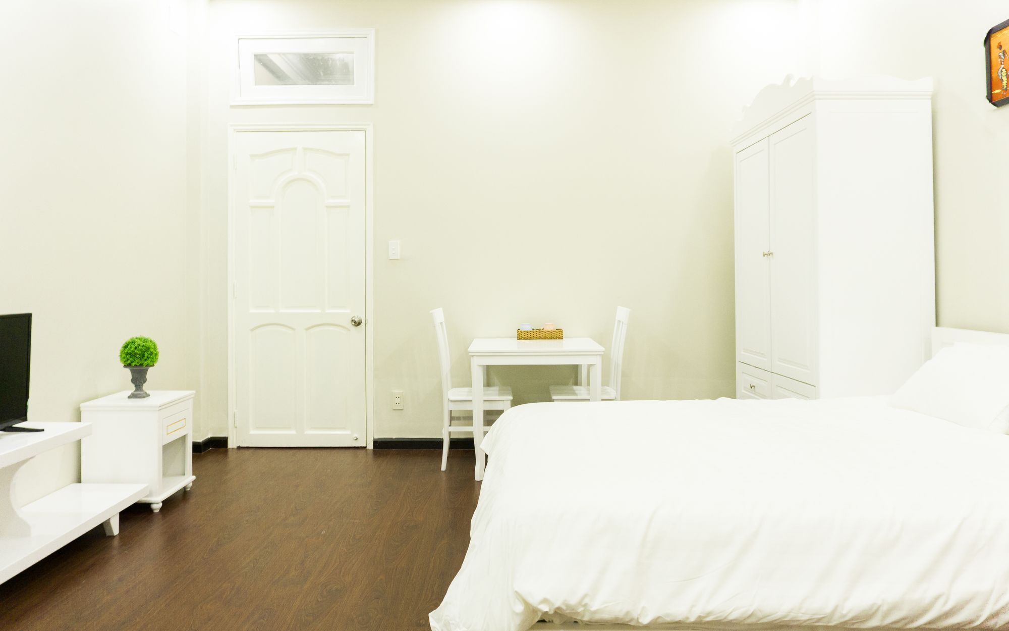 Qhome Saigon Nguyen Huu Canh Apartment