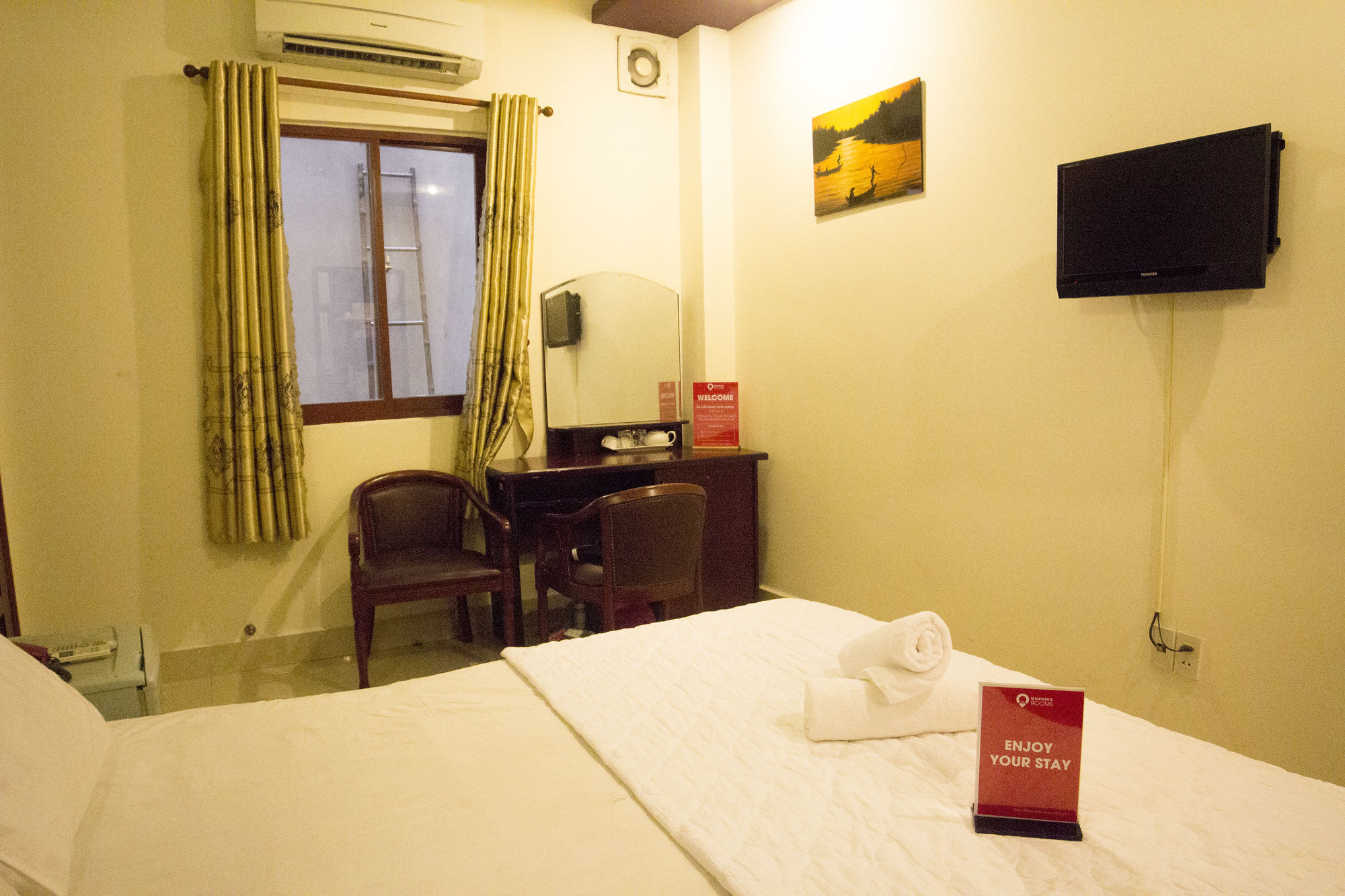 Hotel Morning Dinh Tien Hoang