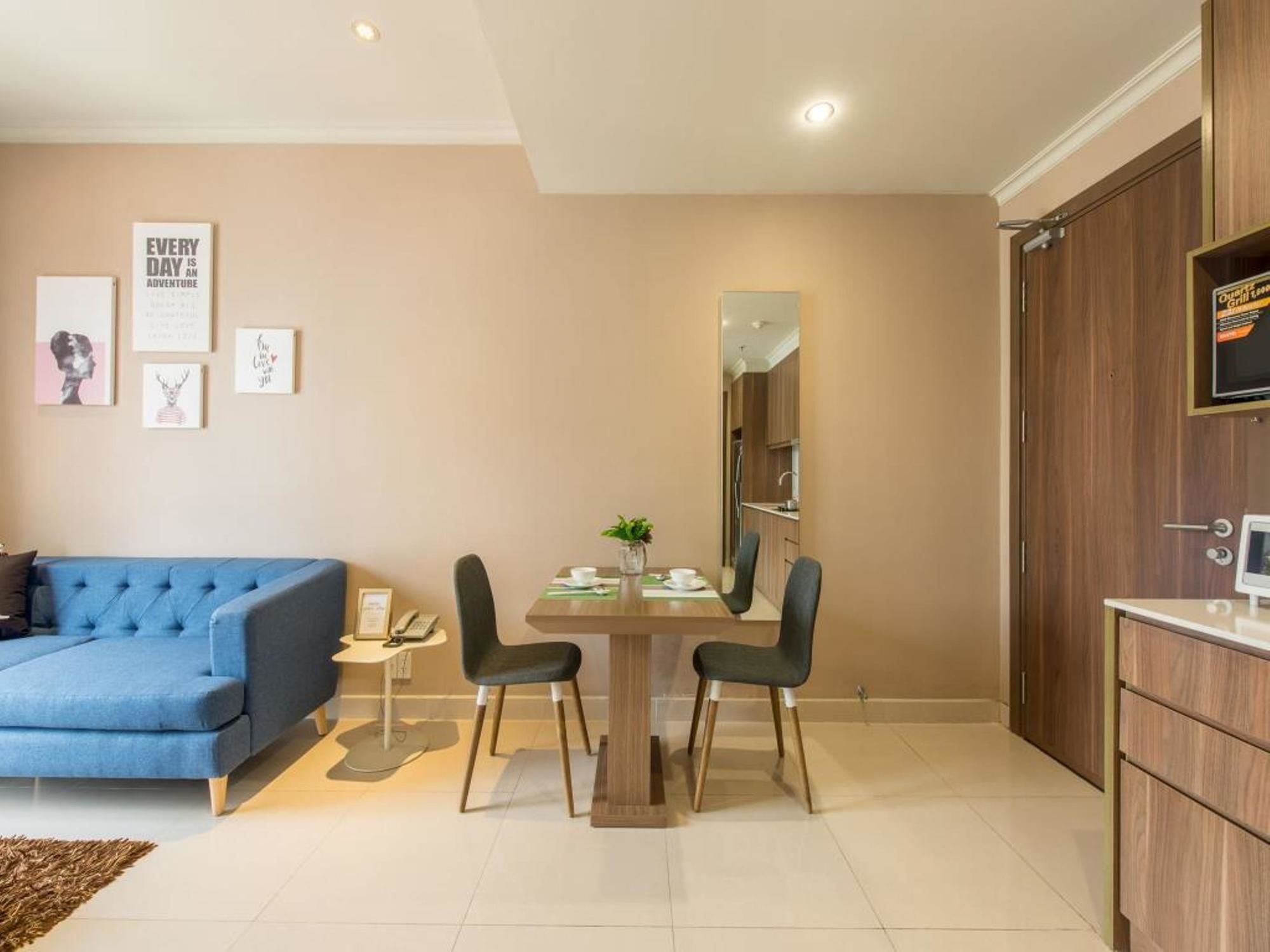 The Dragon Host Apartment