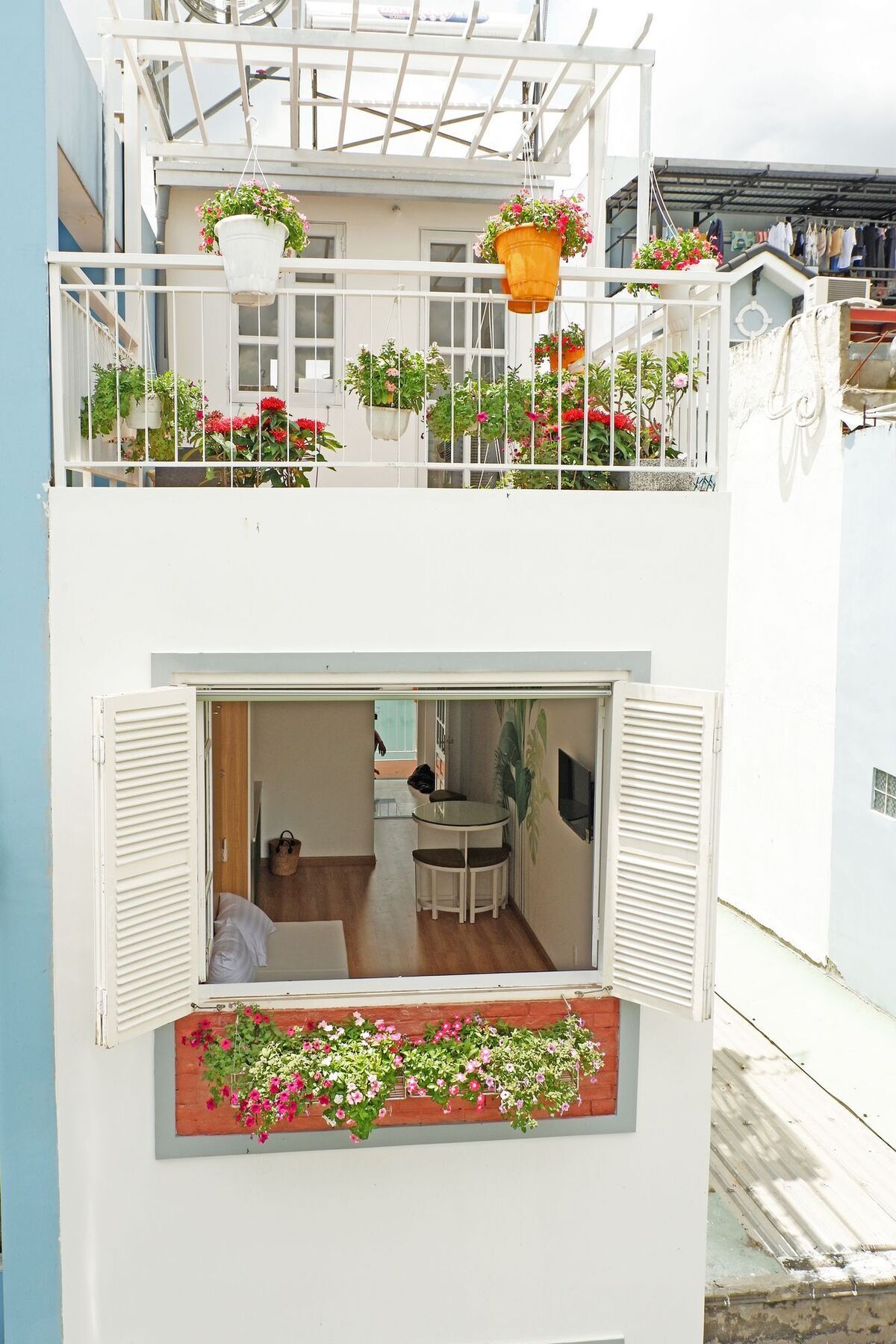 Homestay Saigon Corner House *