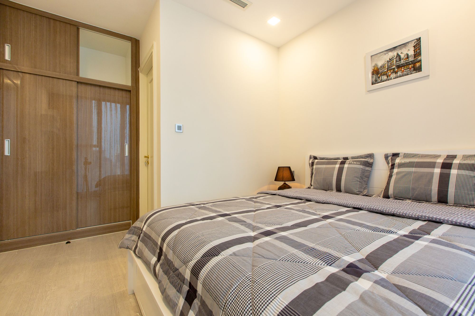 Apartment Urban House Saigon - Golden River *