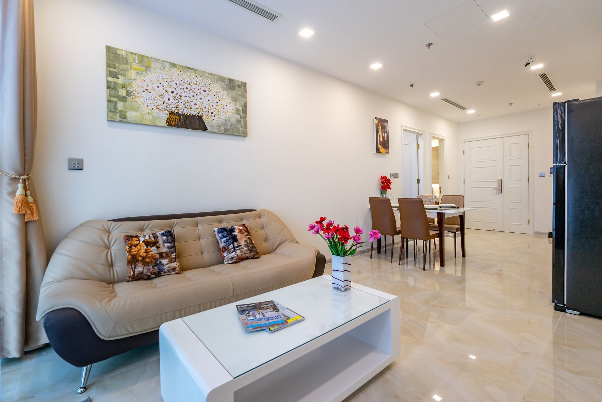 Apartment Urban House Saigon - Golden River *
