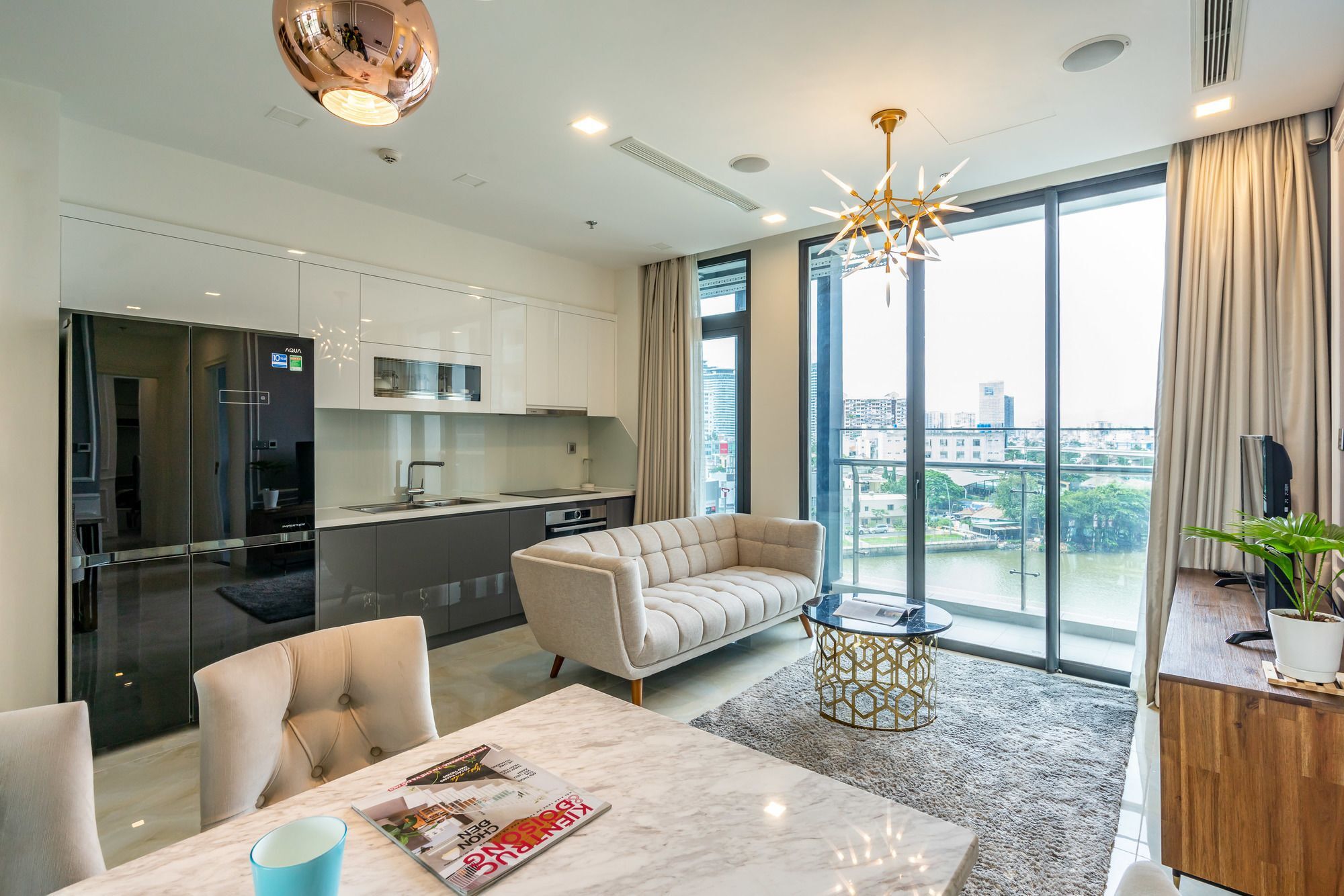 Urban House Saigon - Golden River Apartment *