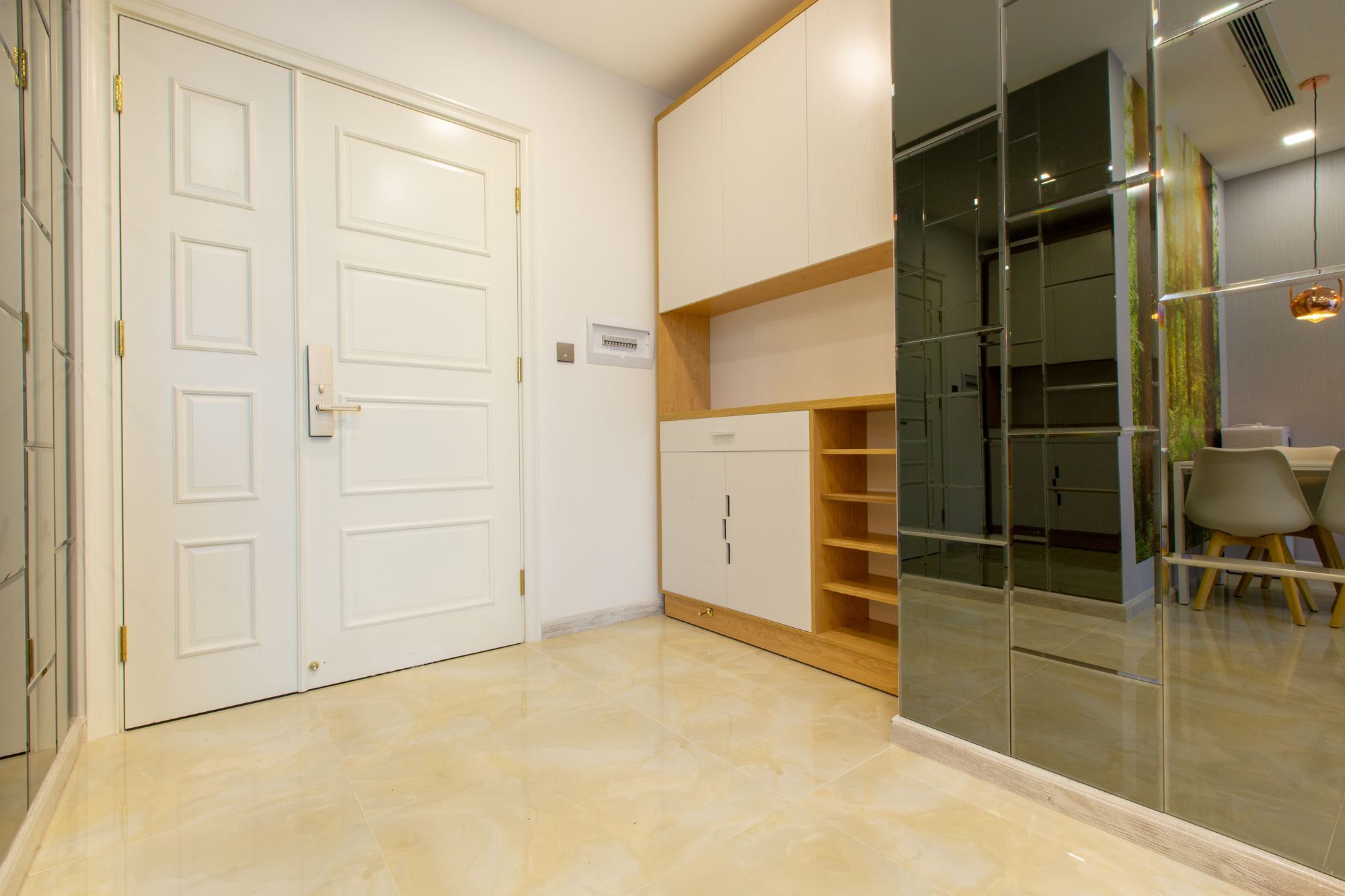 Apartment Urban House Saigon - Golden River Ho Chi Minh City