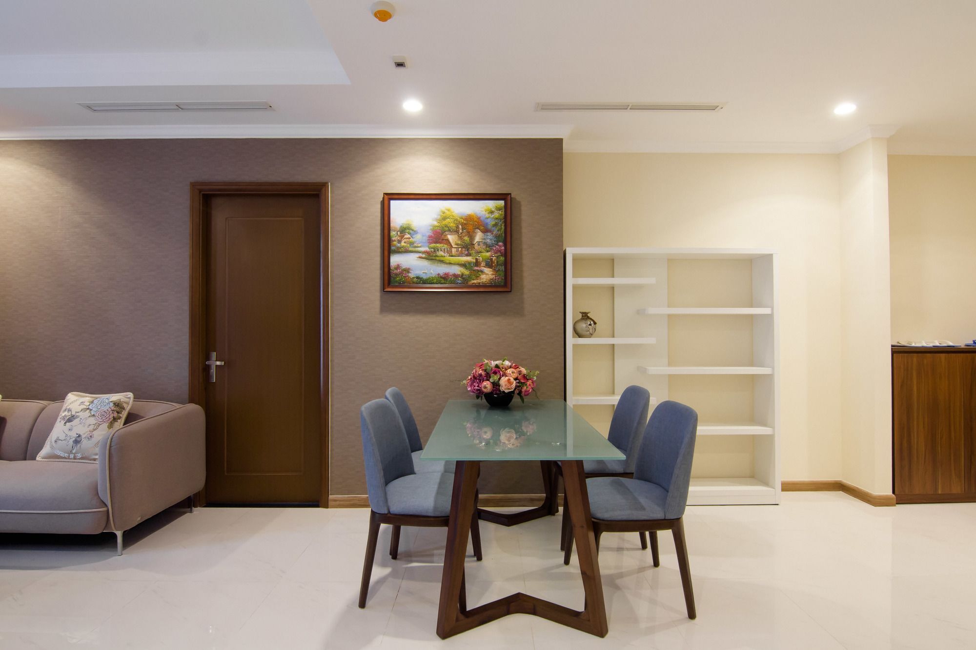 Apartment Urban House Saigon - Golden River Ho Chi Minh City