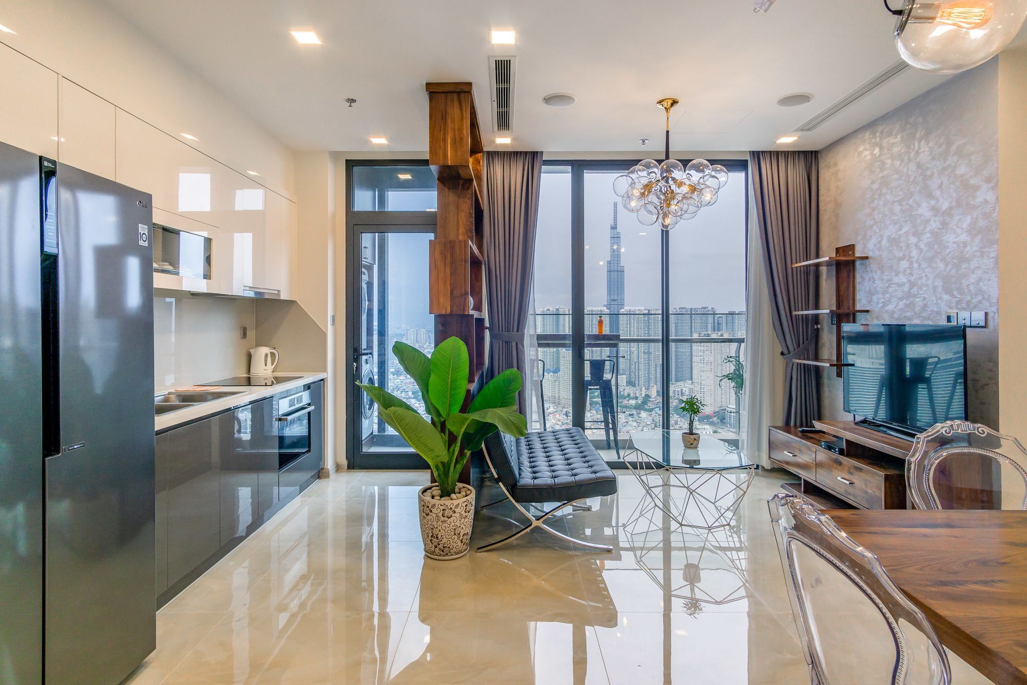 Apartment Urban House Saigon - Golden River
