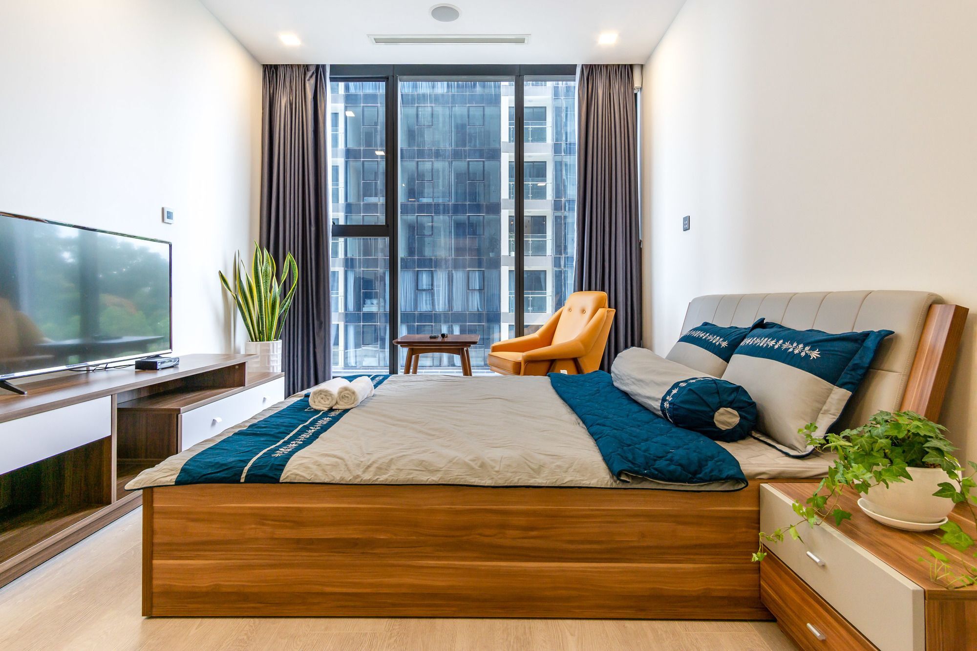 Apartment Urban House Saigon - Golden River