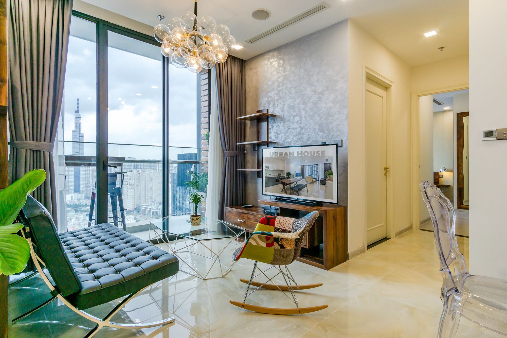 Urban House Saigon - Golden River Apartment