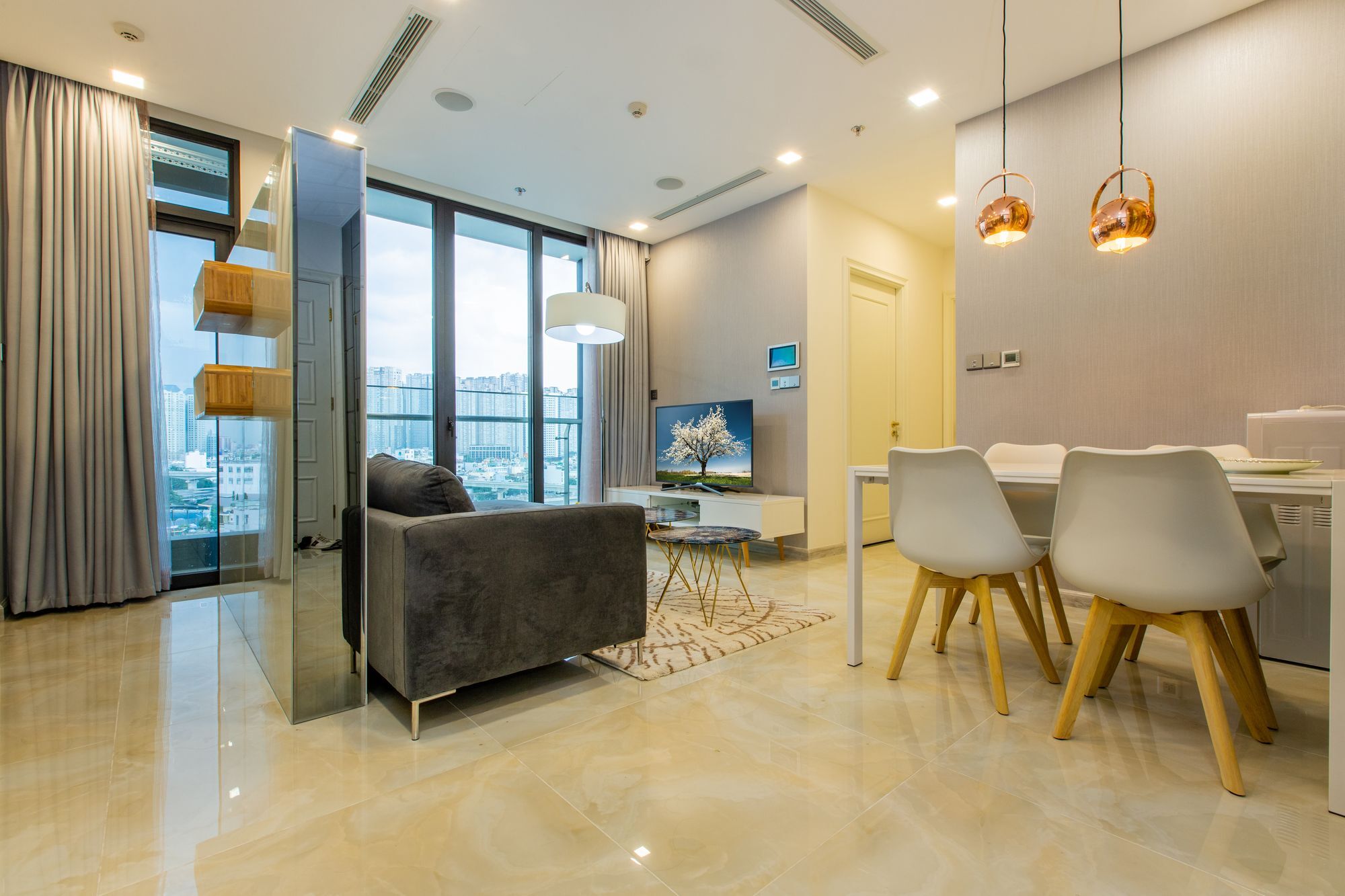 Apartment Urban House Saigon - Golden River
