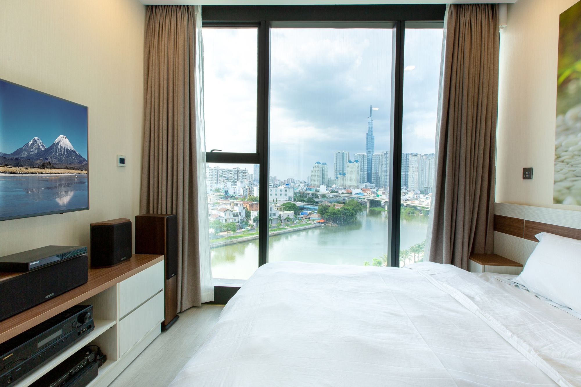 Urban House Saigon - Golden River Ho Chi Minh City