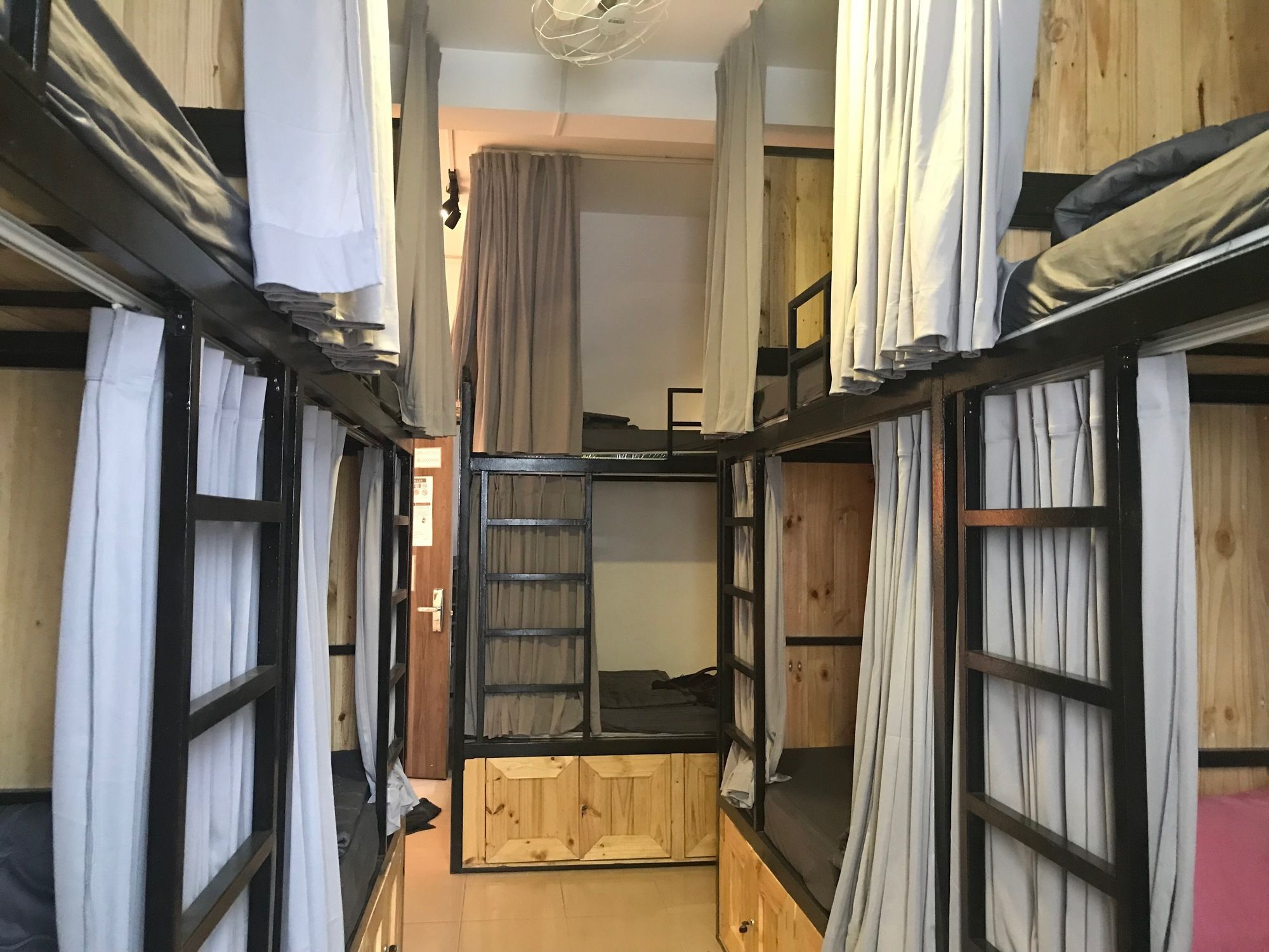 Wanderlust Saigon & Rooftop Bar Hostel